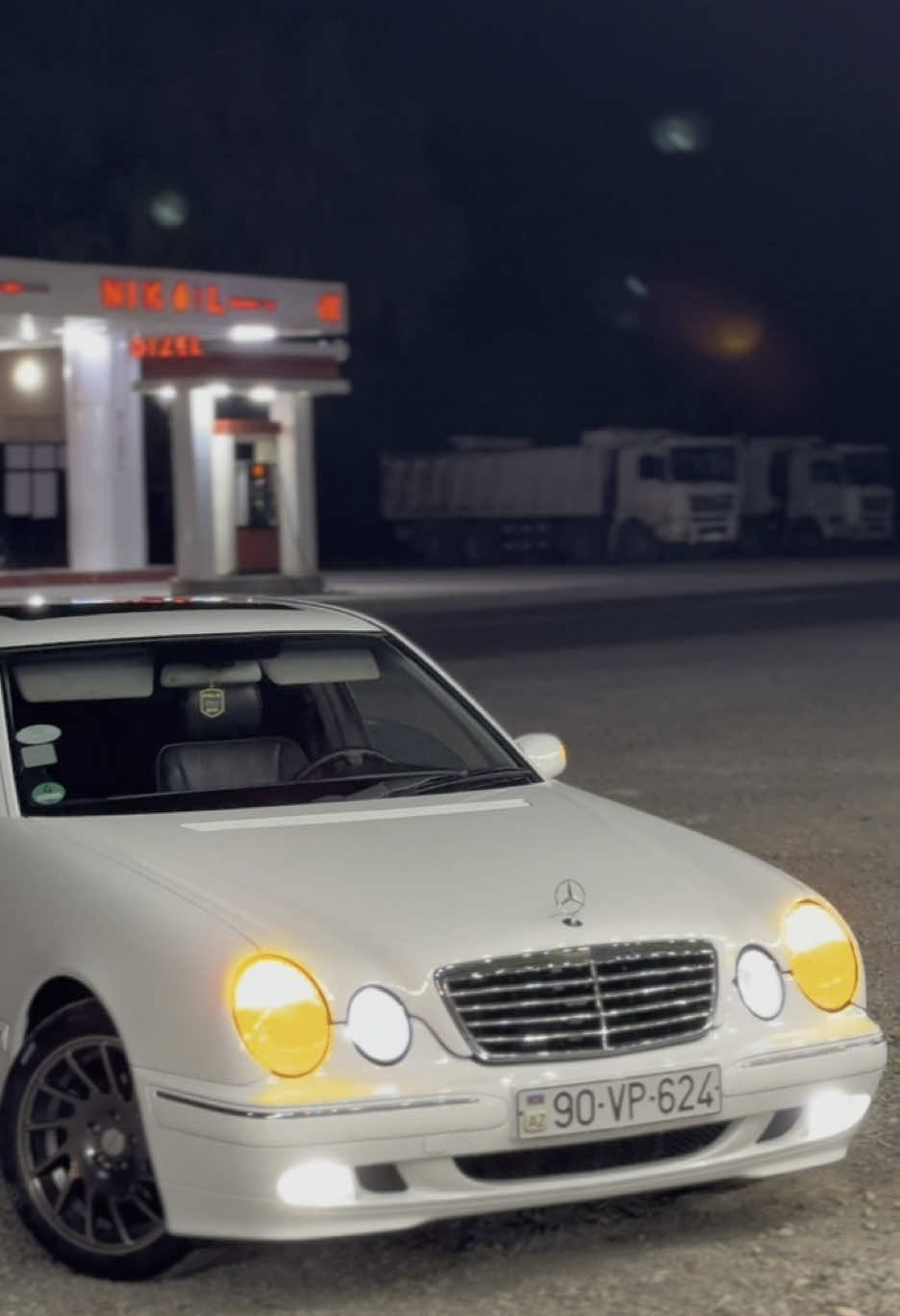 😍🤍 #dörtgöz #dörtgöz🤍 #mercedes #dörtgözefir #efirws #partdayış💥 #keşfet #keşfetteyizzz #keşfetbeniöneçıkar #fyp 