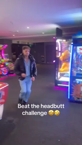 Beat the headbutt challenge 🤣😁#box #boxing🥊 #boxingtraining #boxingchallenge #challange #contenido #content #contentcreator #fyp #fyppp #fo #foru #foruyou #foryoupage❤️❤️ #foryoupagee #tren #trends #trendin #foryou #goviral #viralvideos #trending #blowitup #viral #follow #nottingham #tik #tik_tok #tiktoker #tiktoknews #tiktokviral #tiktokfood #Fitness #hardhitterzuk #skills #beat #goodvibes #shot 