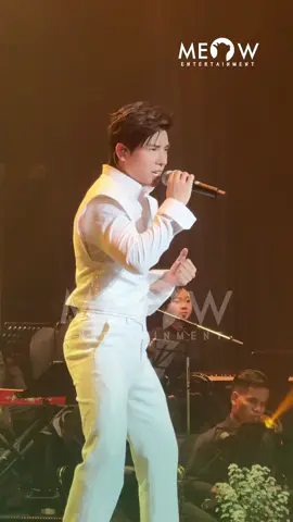 Thấm từng chữ với ca khúc “Quên Một Lời Thề” qua phần thể hiện của Jack Long tại đêm live concert #MeowEntertainment #Saptinggg #Meownetwork #Saptinshowbiz #Cayphimnayne #TikTokGiaiTri #jacklong #taykhongtrangtay #liveconcertjacklong  