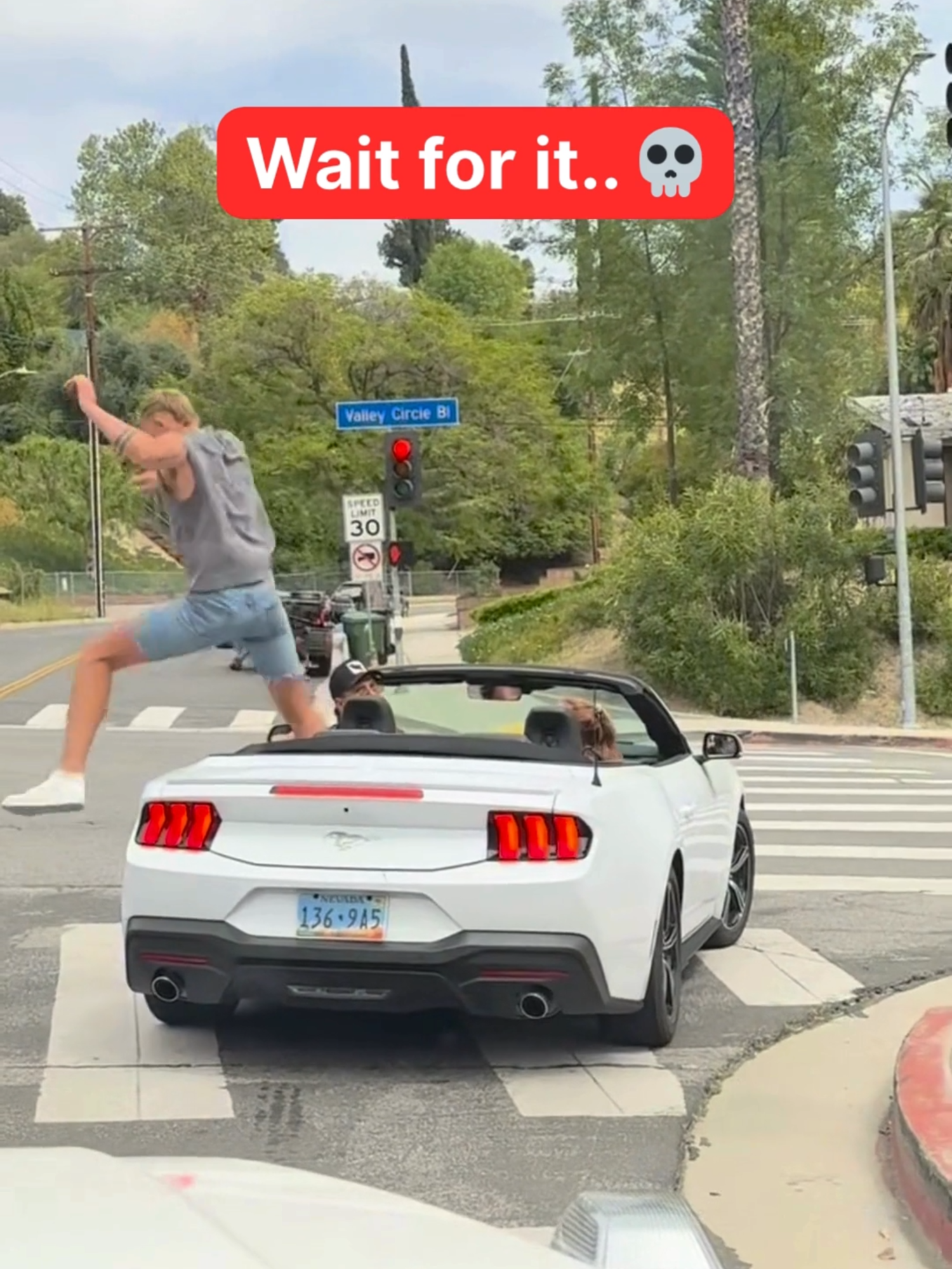 Rude driver gets what they deserve! 😤 Who was in the wrong? #cars #driver #traffic #crazy #funny