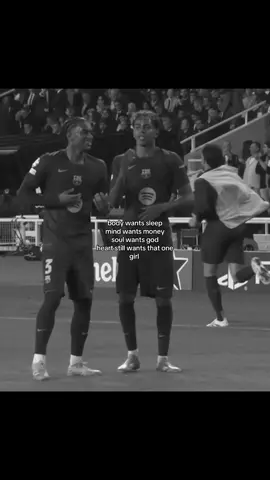 damn. #footbal #footballedit #her #lamineyamal 