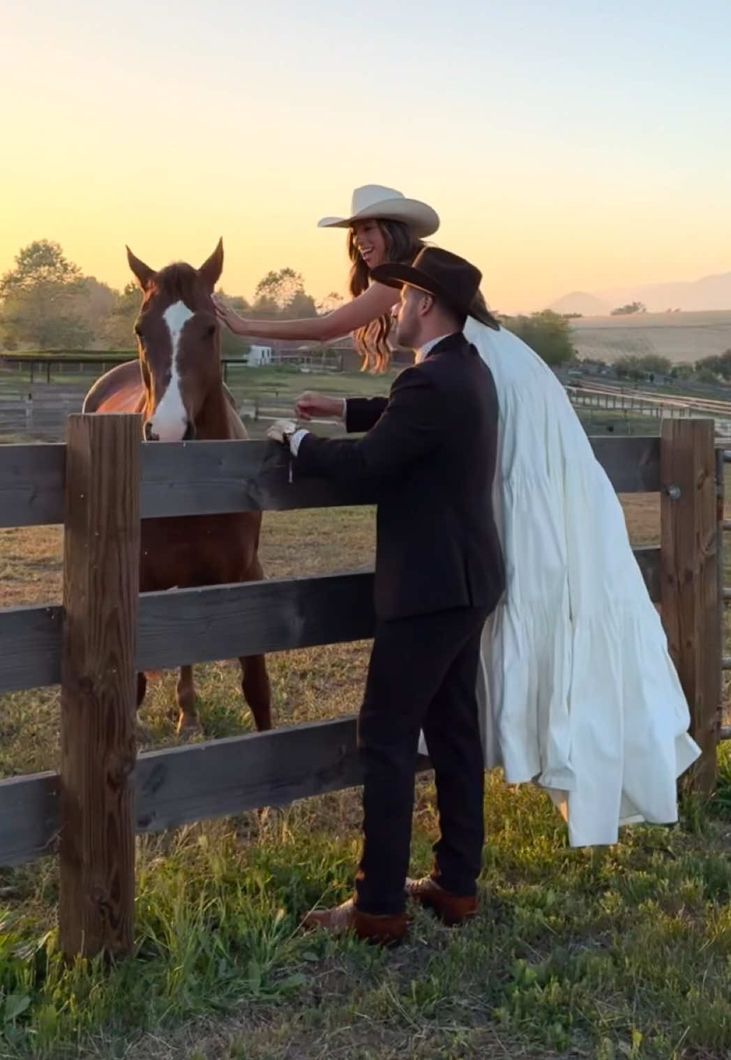 The perfect night. #weddingweekend #western #bride #destinationwedding #weddingdiy #DIY 