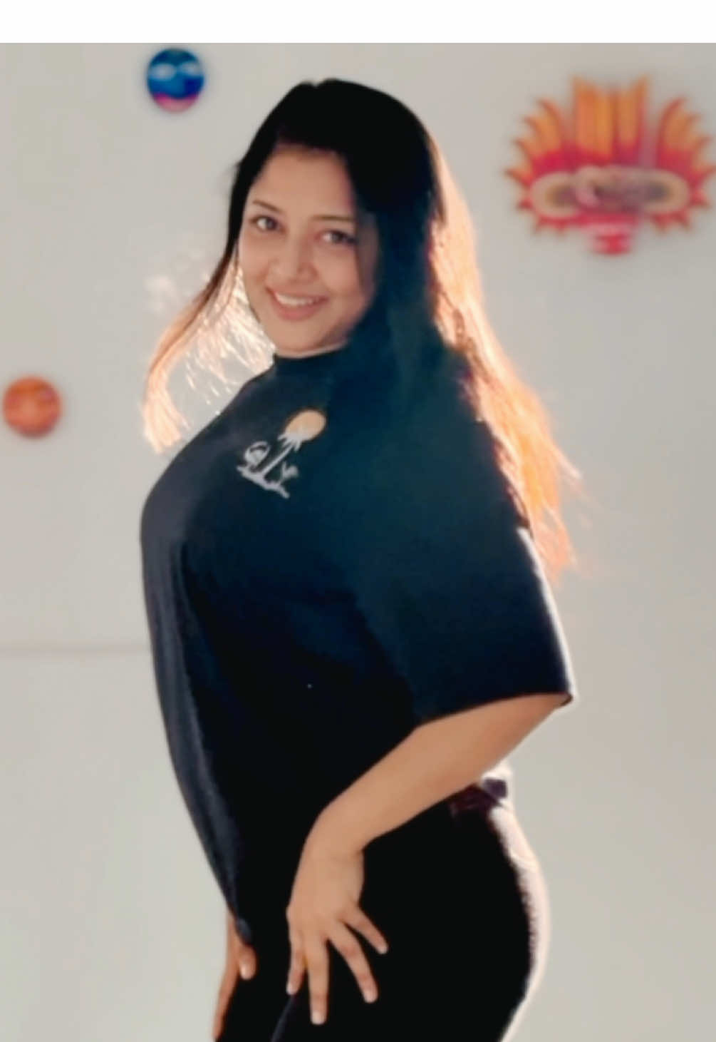 Ranu Bombai Ki ...... #anagi #actress #hirushipereraofficial #tiktok #fyppppppppppppppppppppppp #foryoypage #followers #srilanka #trending #1billionauidition #tamil #dance #dancer #india #indiatiktok 