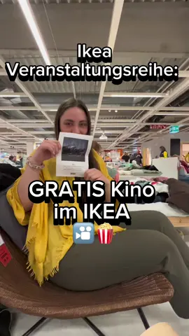 🎬 Kinoabend im IKEA – Nur für Mitglieder & 100% kostenlos! Ich war beim IKEA Kinoabend – und ganz ehrlich? Es war wie im Kino, sogar gemütlicher.  Man liegt in richtig bequemen IKEA Betten oder Sesseln, eingekuschelt, Popcorn in der Hand – und der Film läuft direkt vor dir auf einer riesigen Leinwand. Rundherum waren andere IKEA Family Mitglieder, alle entspannt, manche im Sessel, andere in Betten. Die Stimmung? Richtig cozy und entspannt – wie im Wohnzimmer.  Und das Beste: Das Ganze war komplett kostenlos. Einfach nur mit meiner IKEA Family Karte anmelden und genießen. Würde ich sofort wieder machen! #ikeaevent #gratis #ikea #spartipps #geheimtipp #frankfurt #kino #ikea #ikeaveranstaltungen #ffm @IKEA Deutschland  /unbezahlte Werbung