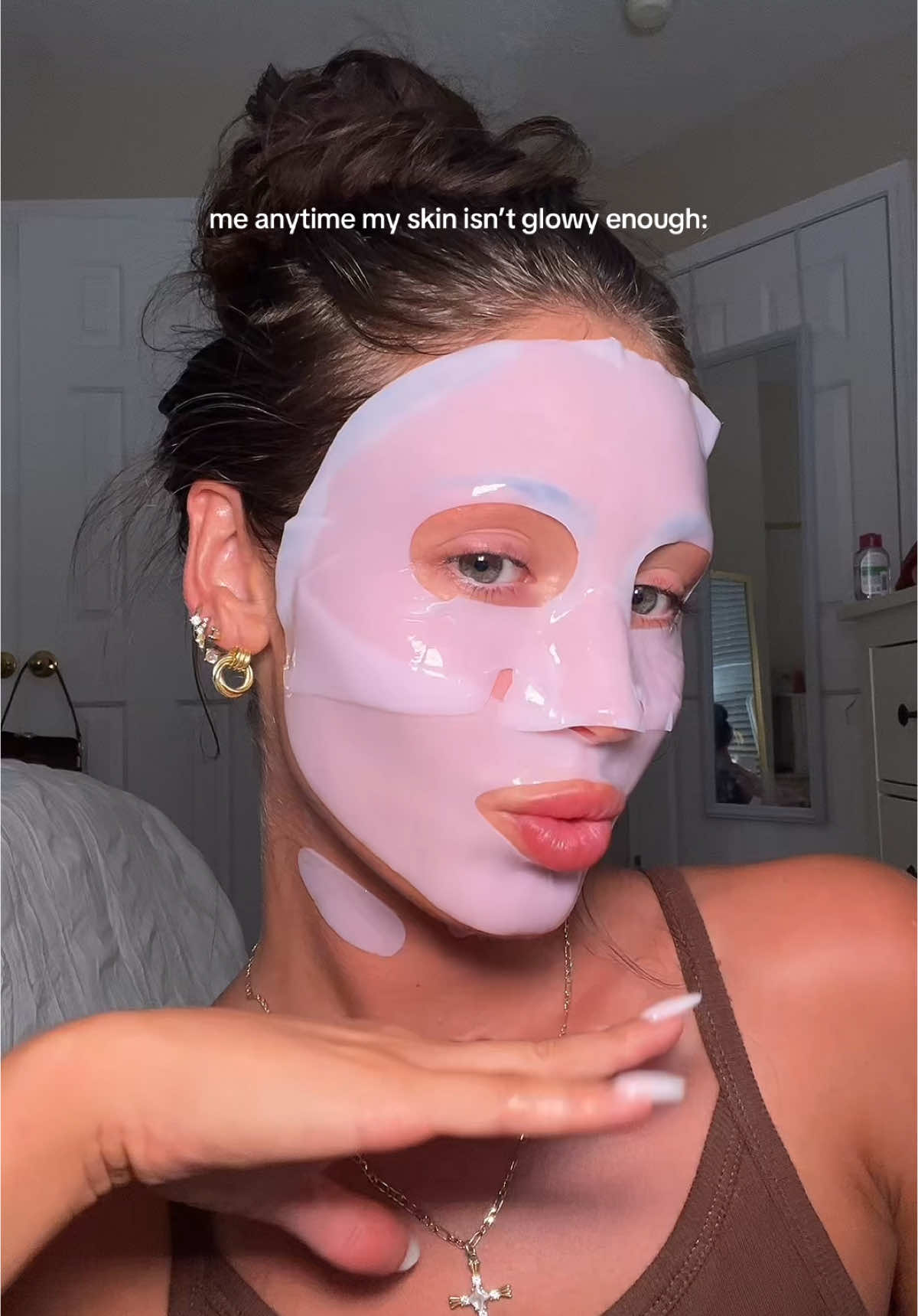 going to sleep like this makes me feel very cutie baby princess i love it @medicube global #medicube #medicubeskincare #sephora #ulta #medicubecollagen #skincareroutine #glowyskin #glassskin 