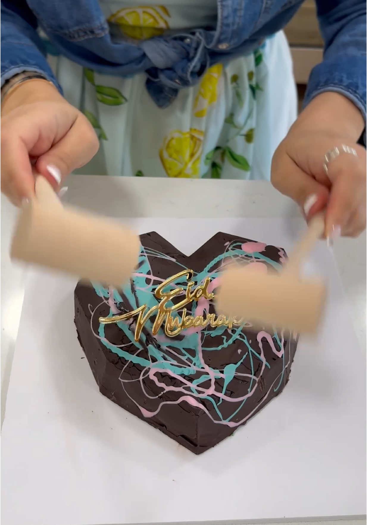 #EidMubarak I made this chocolate heart for my kids yesterday #chocolate #chocolatelovers 
