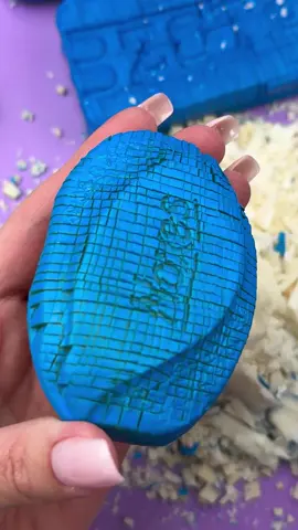 Cutting soap cubes #allaasmrsoap #asmrsoap #cuttingsoap #soapcubes 