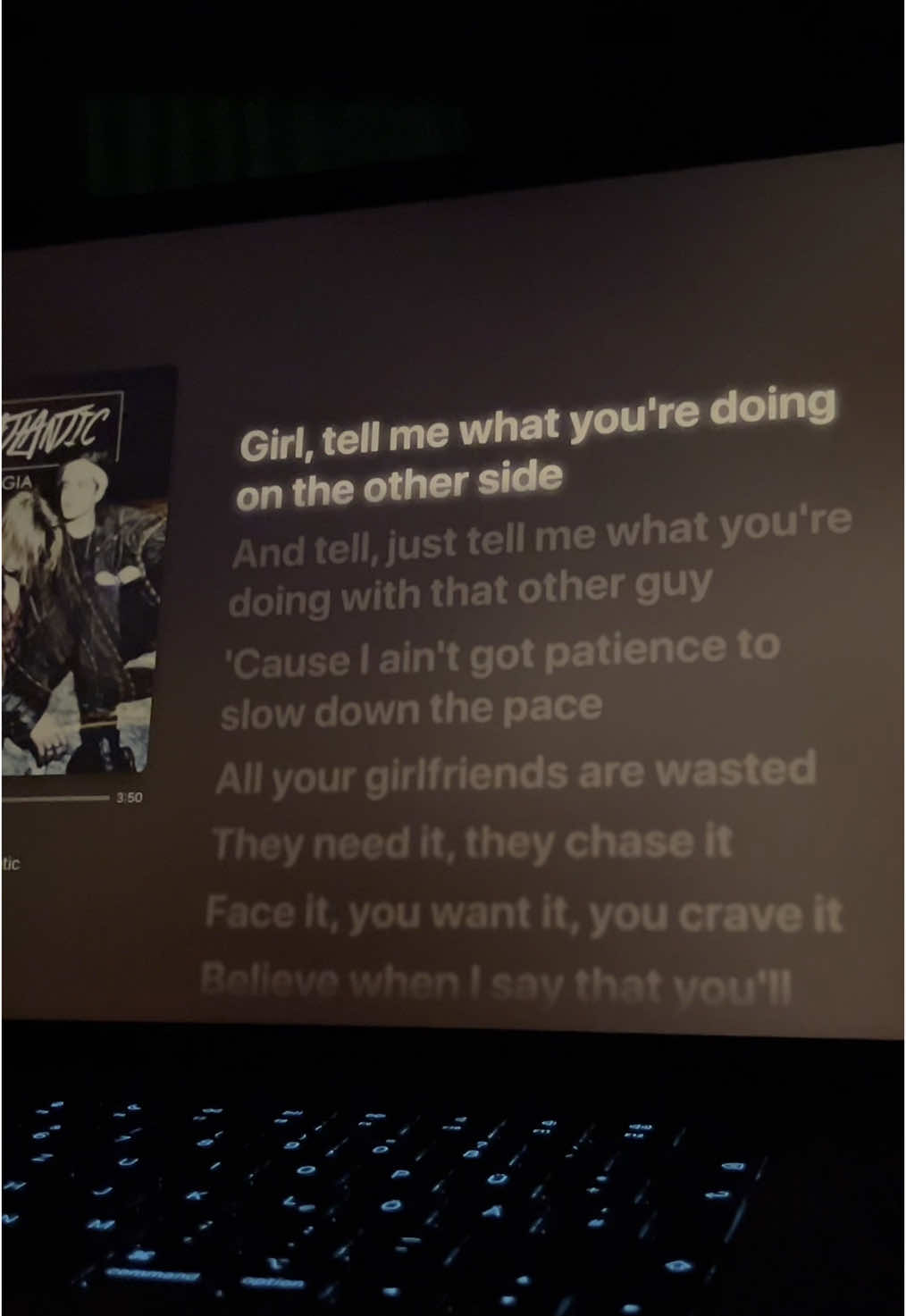 Friends - Chase Atlantic #lyrics #musiktiktok #lyricsvideo #fyp #lyric #favouritesong #vibe #latenightvibes #4you #chaseatlantic #chaseatlantictiktok #chaseatlanticconcert 