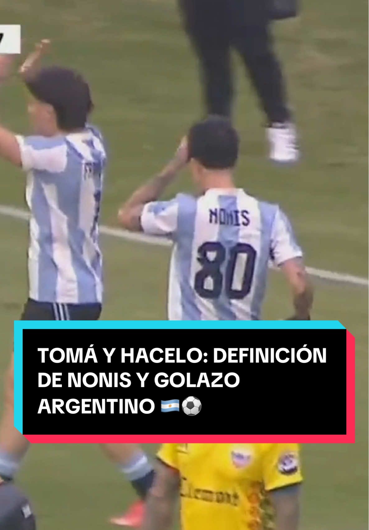 ¡PERO QUÉ GOLAZO! 🇦🇷 #Argentina #Streamers presionó, robó y marcó el 2-0 ante Creadores Colombia a través de Nonis en la cancha de Riestra 🔥⚽️ #TikTokDeportes #Futbol 