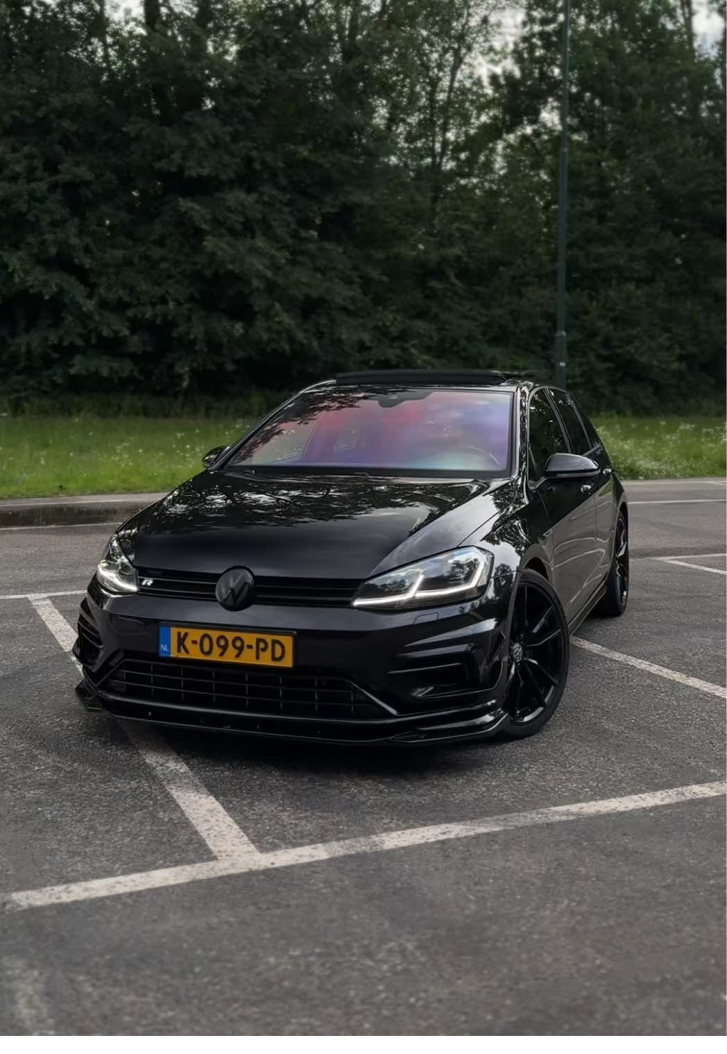 Golf 7.5 R 👀 #Golf75R #GolfR #VW #VolkswagenGolf #VWGolfR #GolfRNation #MK75R #VAGScene #VAGFamily #VWScene #HotHatch #MK7 #MK7R #akrapovic_exhaust #stage2 #tuning #tuningcar #cartiktok #cartok #golf #modifiedcars #carspotting #carspotter #akrapovic 