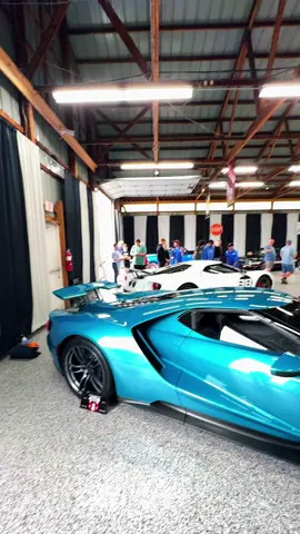 Holy ford gt #fordgt #ford #carsoftiktok #carspotting #carshow #fordshow