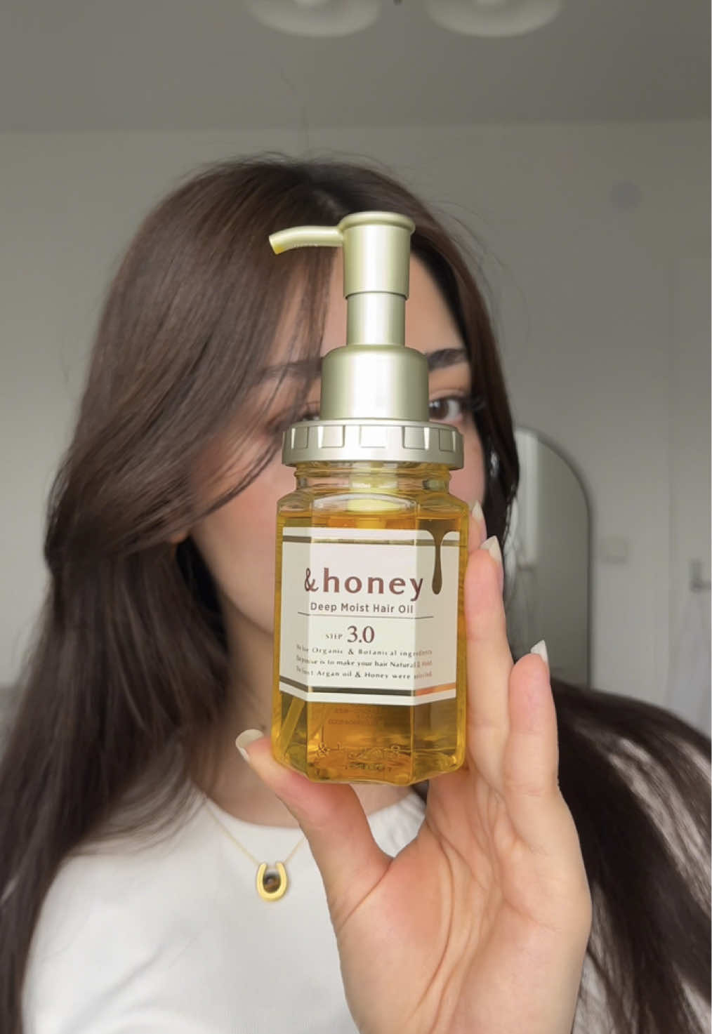 Honey Hair Oil 🩵 UGC Example  #honeyhairoil #japanesehaircare #andhoneyhairoil #arganoil #hairoil #hairoils #hairoiltreatment #yesstyle #yesstylecoupon #yesstylecode #ugcexample #ugcexamplevideo #ugccreators #ugc 