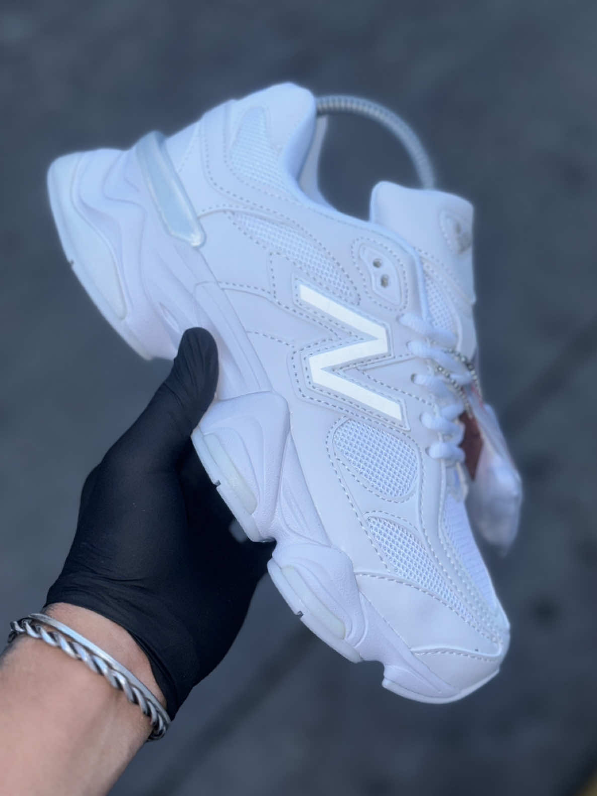 New balance 9060🥥 Tallas 36 al 45 Disponibles❤️ 04242538642📲 #newbalance #newbalance9060 #hazmeviral #viralvideos #fyp 