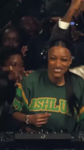 Let’s create another dance for this year #afrobeats #afrobeatsmix #djmix #afrobeatsparty #afrobeatsmix2024 #nonstopafrobeats #djholup #naijamix2024 #afrobeats2024 #afrobeatspartymix2024 #afrobeatsmusic #afrobeattypebeat #afrobeats #djmix #afronation2024 #wizkidmadeinlagos #afropop2024 #afrobeatsvideomix2024 #afrobeatsmix2024 #burnaboy2024 #davido2024 #aryastarr2024 #rema2024