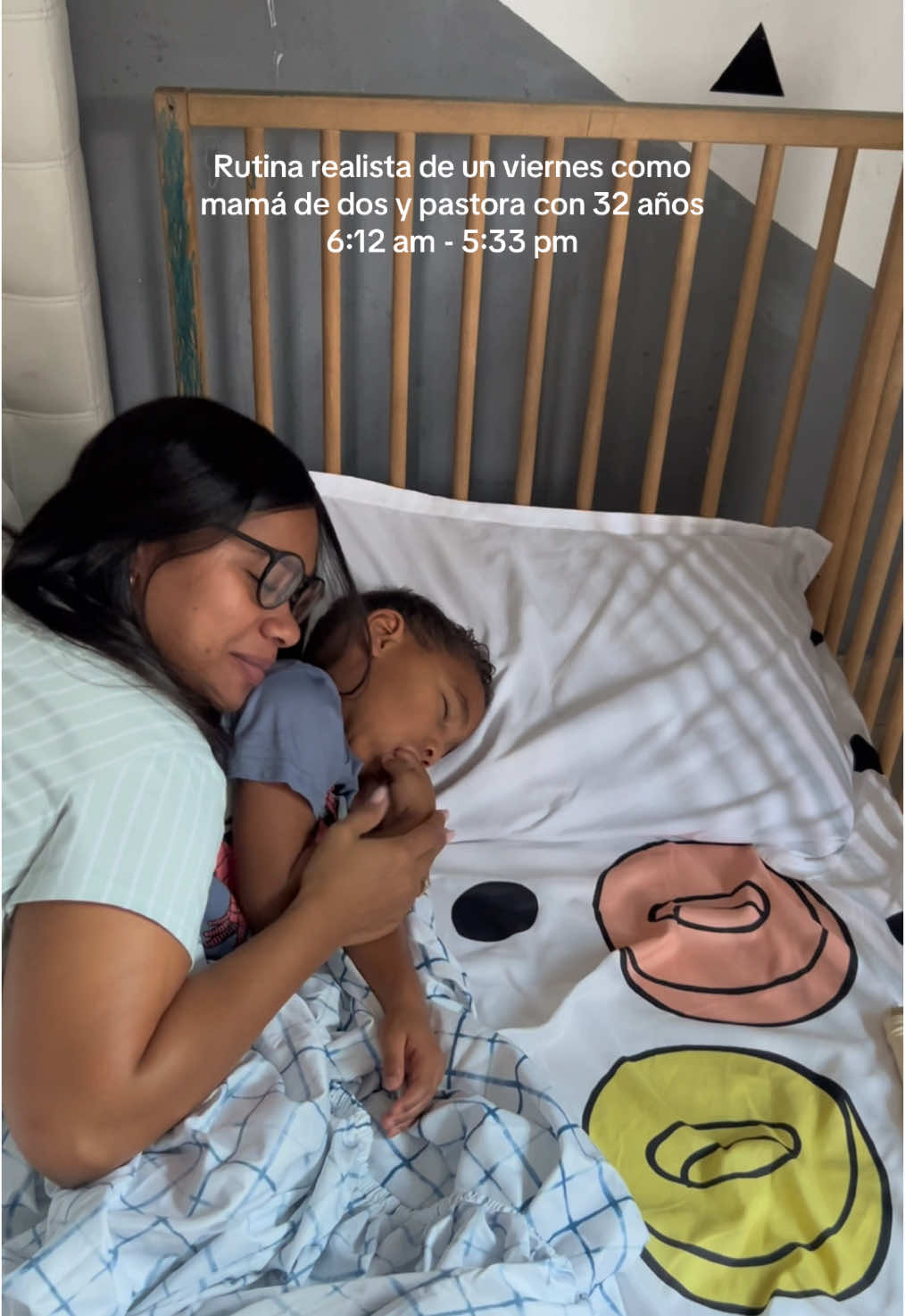 No saben lo tanto que trabajé esta guía para ustedes y lo emocionada que estoy leyendo sus mensajes dándome el feedback de que la han amado 🥹💕 #rutina #mom #momlife #vidademama #mama #mamadedos #rutinademama #Vlog #midia 
