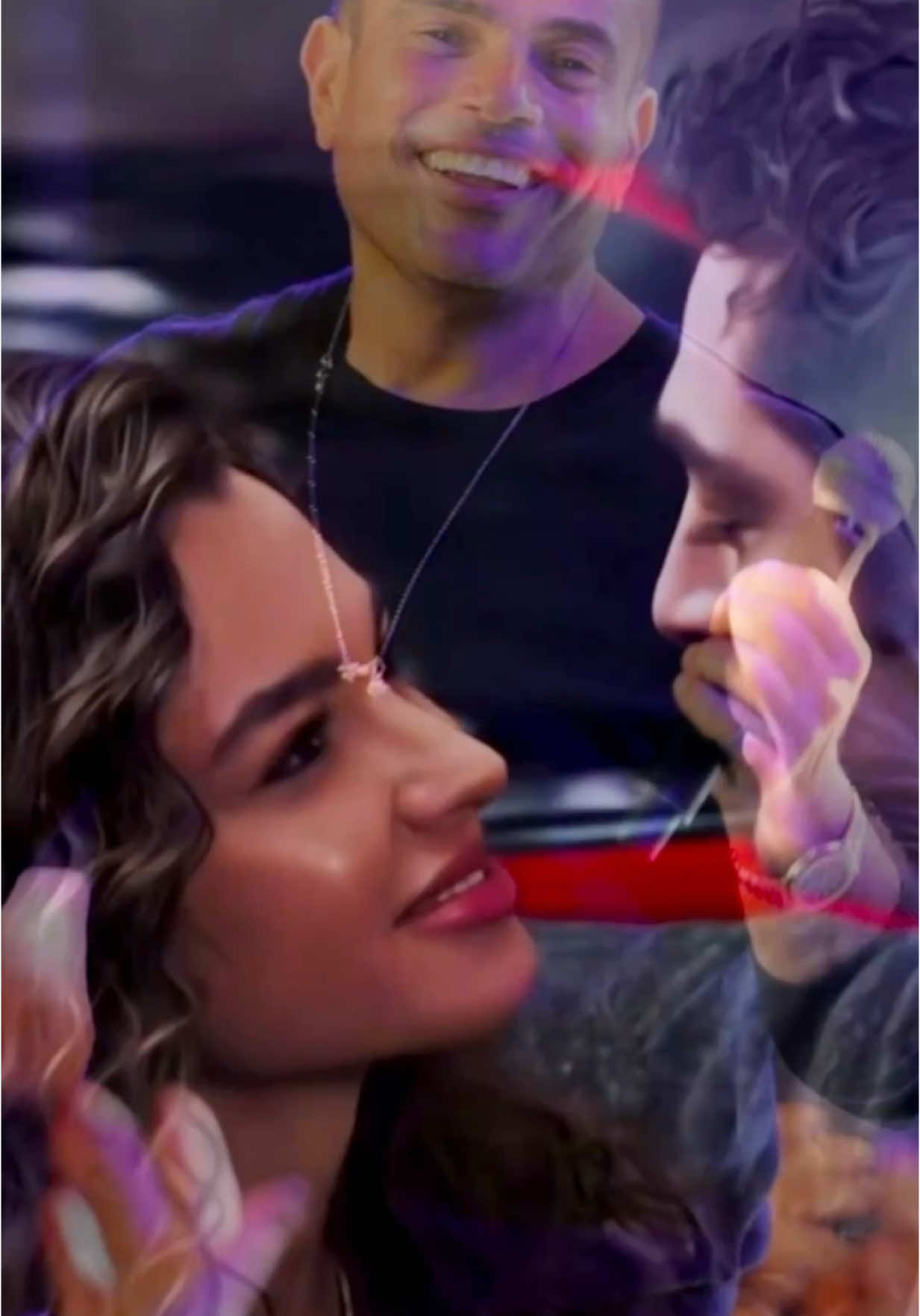أيام وأنا بيك مشغول مشتاق لعينيك على طول تسبقني عيني ليك يا عيني وقلبي معاك يقول بتوحشني#عمرو_دياب #بتوحشني #أغاني #fyp #explore #fypシ゚viral🖤tiktok 