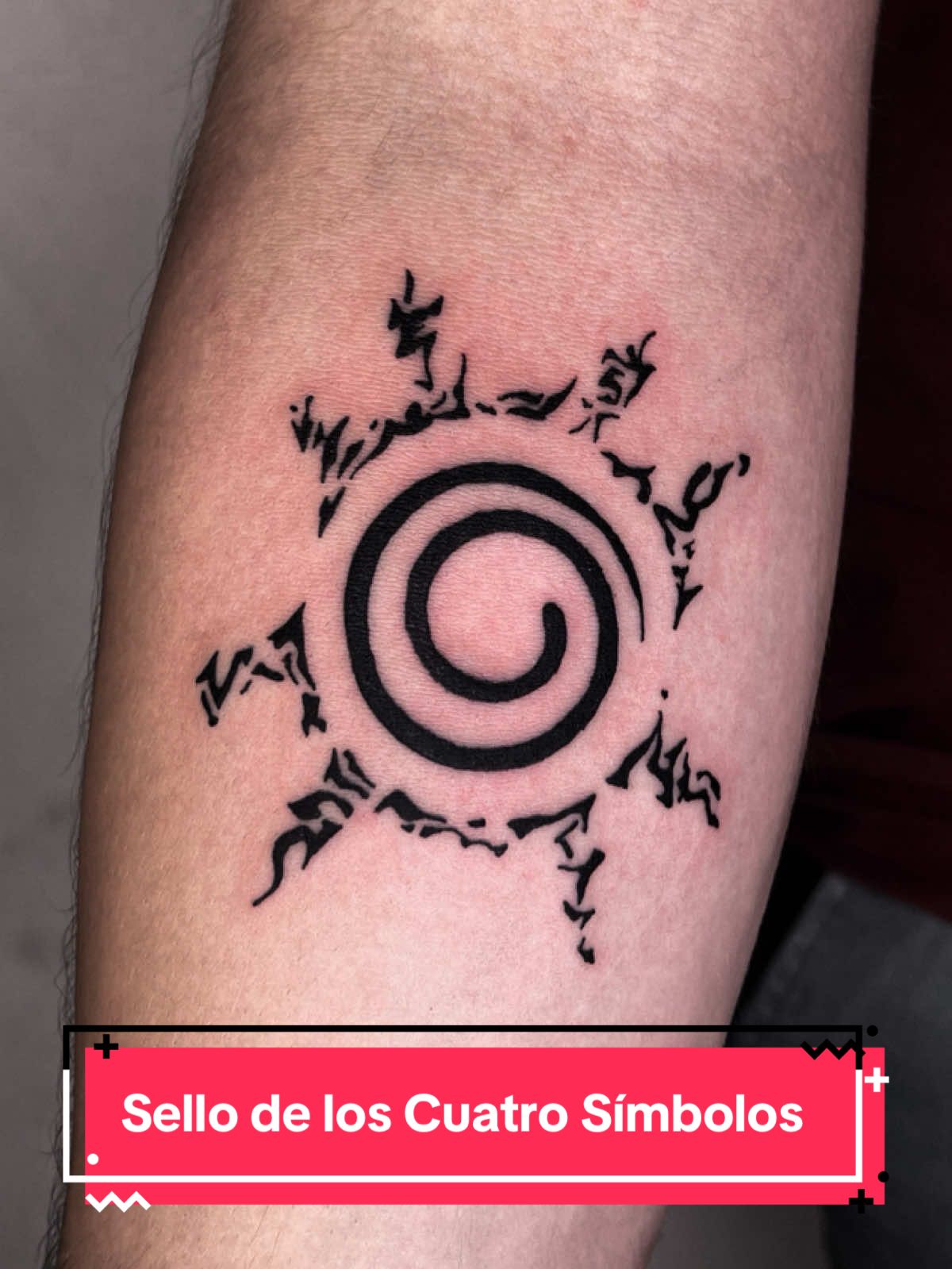 Sello de los Cuatro Símbolos 四象封印 Anime: Naruto . . . . . . . . . . . #tattoo #tattoos #tatuajes #tatuaje #blackwork #lineafina #fineline #finelinetattoo #tatuajechileno #tatuajechile #santiago #santiagodechile #santiagotattoo #naruto #narutoshippuden #sello #narutotattoo #tattooanime #anime #animetattoo 