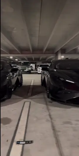 Lamborghini🚗🚀 #parati #catsoftiktok #supercar #fyp #viralvideo #@LAMBORGHINICRISTIAN📊🇬🇹❤️ 