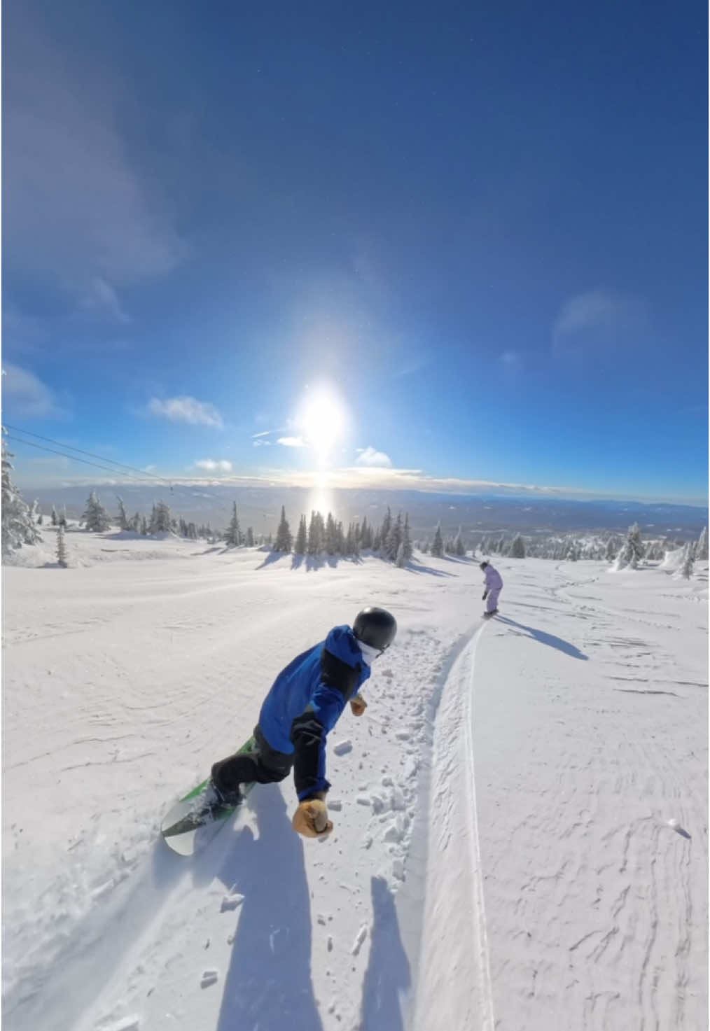 How I choose to spend my time ❤️😮‍💨  @Talia 🤠 @Big White Ski Resort @insta360_official  #snowboarding #snowboardlife #powderday #powdays #winter #explorebc #mountainviews #snowboarders #skiing #skibigwhite 