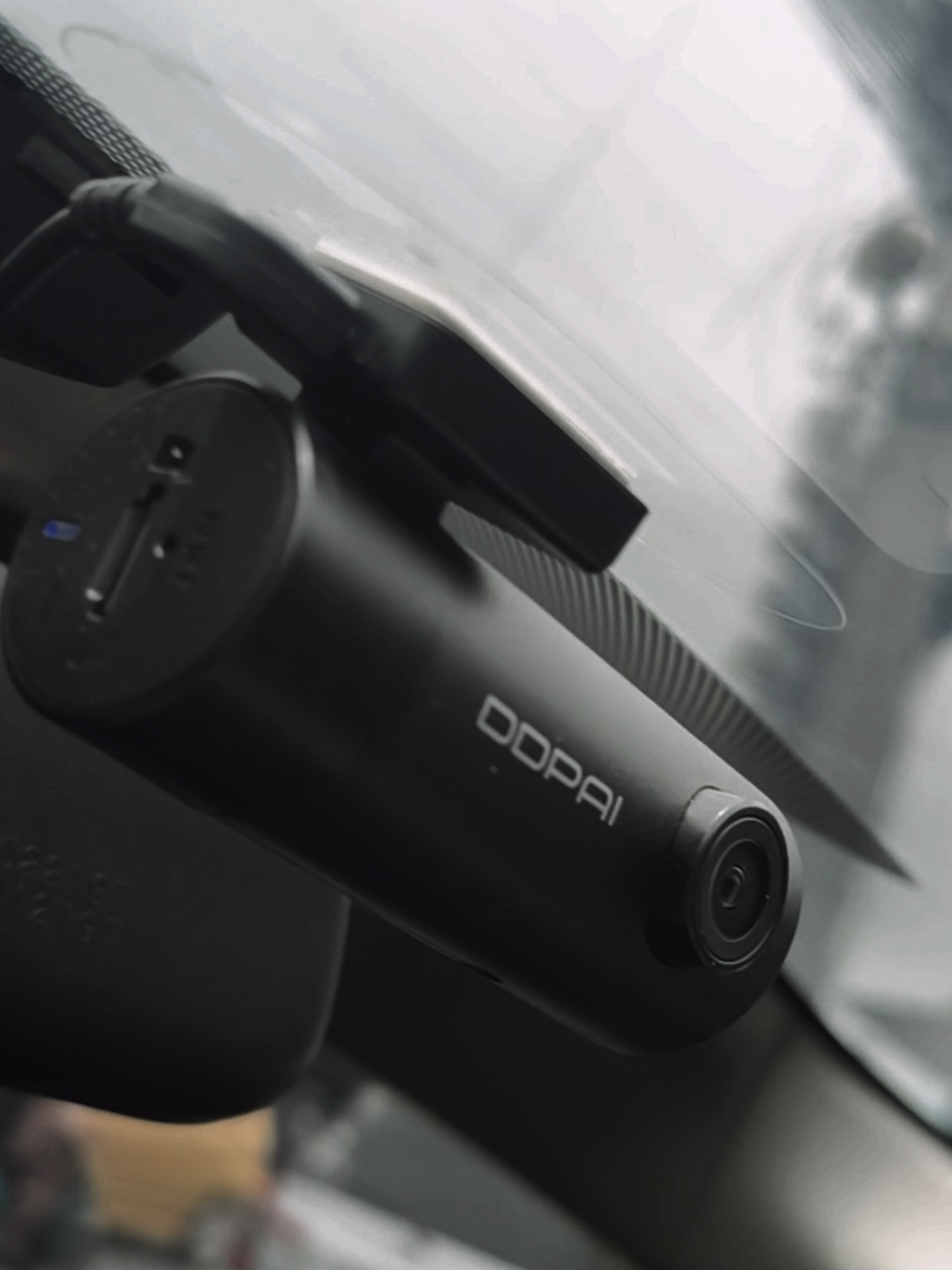 DDPAI Mini Pro Dash Cam 1296 Full HD, 140° night vision G-Sensor 24 hours parking monitoring. #dashcam #dashcamfootage #fullhddashcam #carstuff #caraccessories #fyp #fypage 