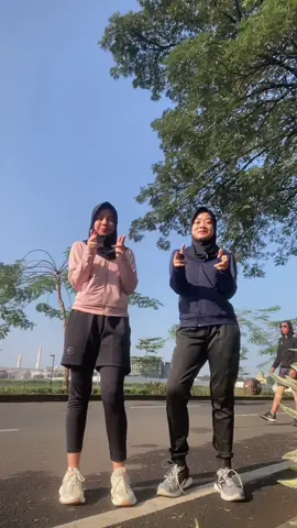 fomo jogging 