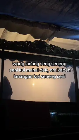 biasane wong lanang seng seneng seni kui ora ngelarani#gamelanjawa #karawitan #SanggarLareAlit #fyp #xyzbca #foryoupage #masukberanda #seni #wayangkulit 