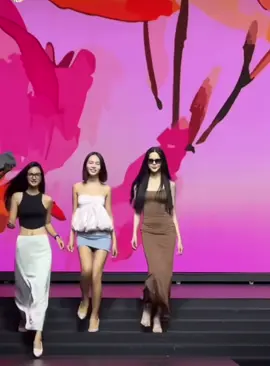 Hoa hậu Tâm Như tràn đầy năng lượng tại buổi rehearsal cho đêm diễn tối nay của NTK Adrian Anh Tuấn tại AVIFW 2025 ❤️‍🔥 #hatamnhu #tranquan #kieuthithuyhang #adriananhtuan #hoahautamnhu #AVIFW2025 #AquafinaVietnamInternationalFashionWeek  #AquafinaTuanLeThoiTrangQuocTeVietnam #PureStyleShines #miqvn2025 #powerofgreen #miq2025 #missinternationalqueenvietnam2025 #missinternationalqueen2025 #Missinternationalqueen #missinternationalqueenvietnam #MIQ #MIQVN #Huonggiangentertainment #hgstaracademy #HGstargroup #huonggiang #hoahauhuonggiang #hươnggiang #huonggiangofficial #teamhuonggiang #xuhuong #tiktok #xuhuongtiktok #thenewmentor #tiktokgiaitri #transgender #thenextgentleman #theshoppertainer #hoahauchuyengioivietnam #🏳️‍🌈 #🏳️‍⚧️ #lgbt #lgbtq #lgbt🏳️‍🌈 #lgbt🌈 