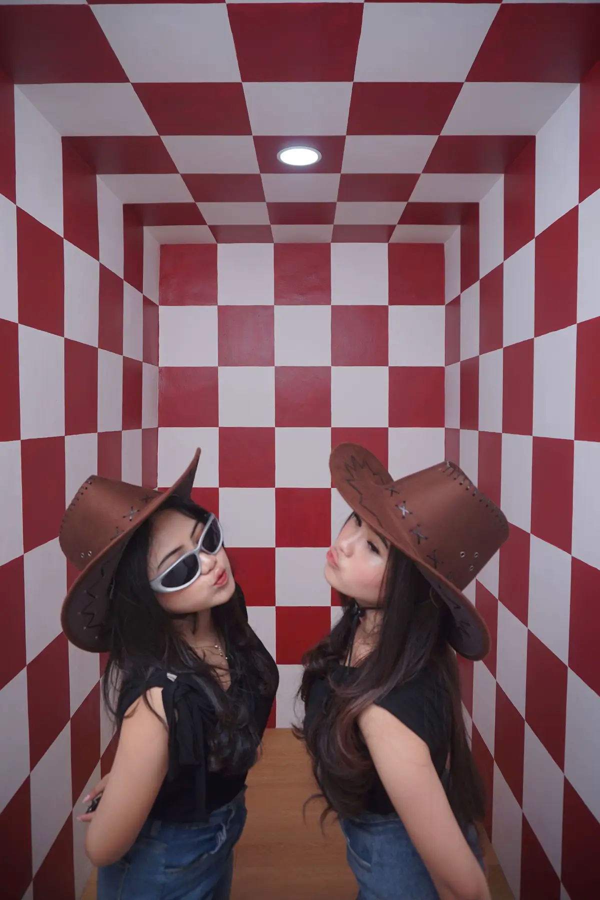 #u4page nih yang pda nnya ak photobox dmnaa di@NFSTUDIO.TGL ya guys ayo buruan ajak tmn klian,pacar atau mntn klian yng ptg jgn bwa selingkuhan dehh dijamin ga bakal nyesel sma hasilnyaaa🥰😍