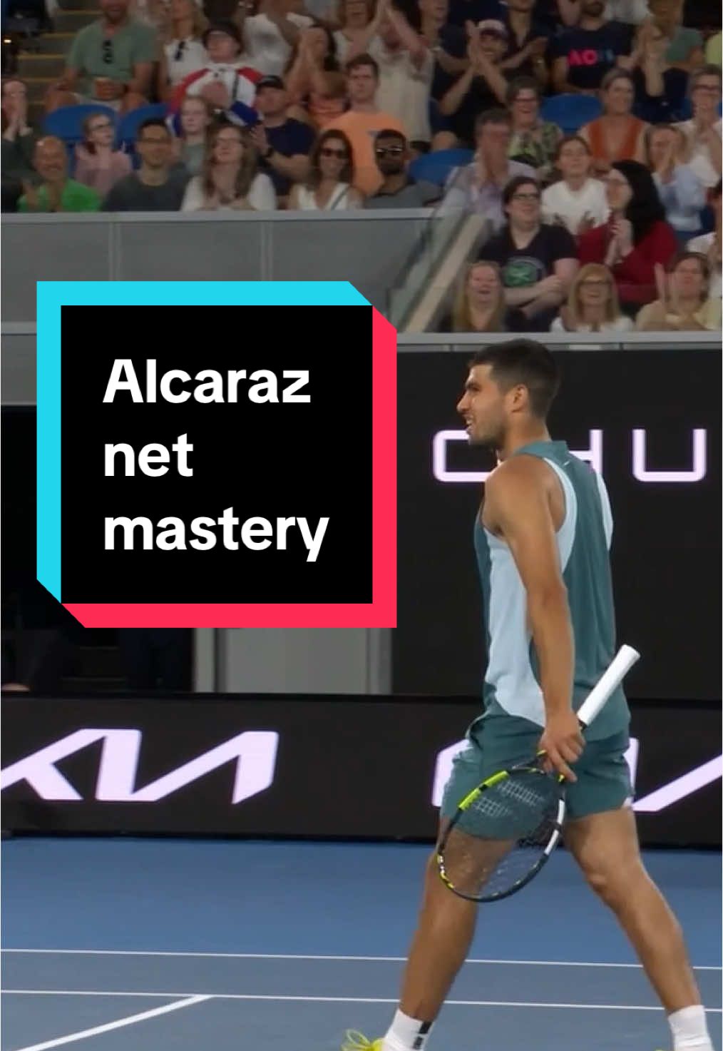 Wii sports aah crowd 😲🗣️ #alcaraz #shevchenko