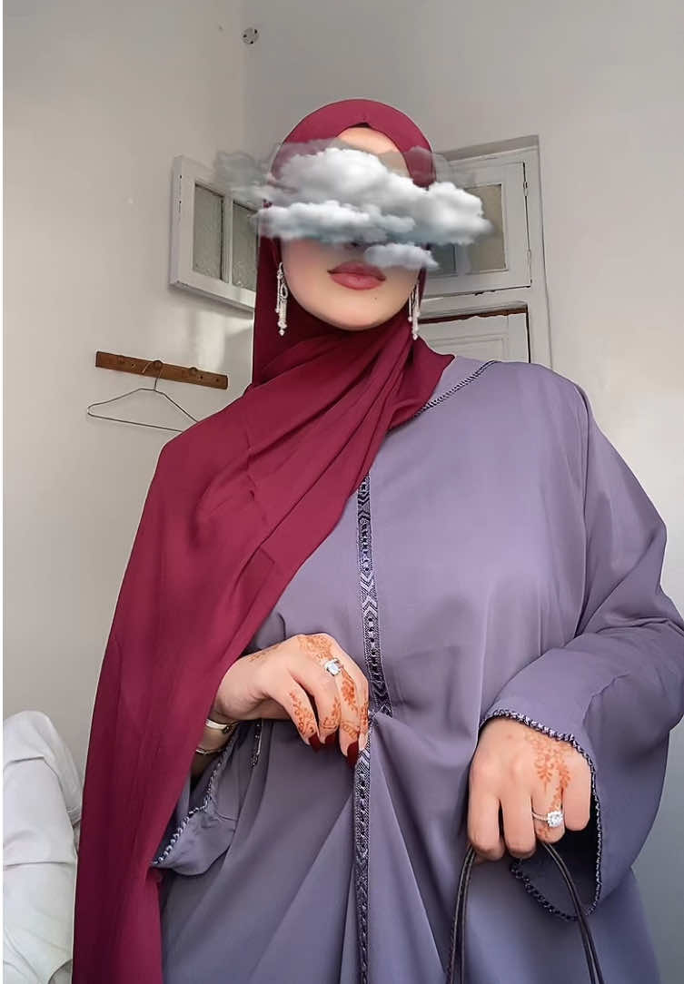 What’s all that commotion back there 🤣 #fyp #ootdhijab #🇲🇦🇩🇿🇹🇳 #viral 