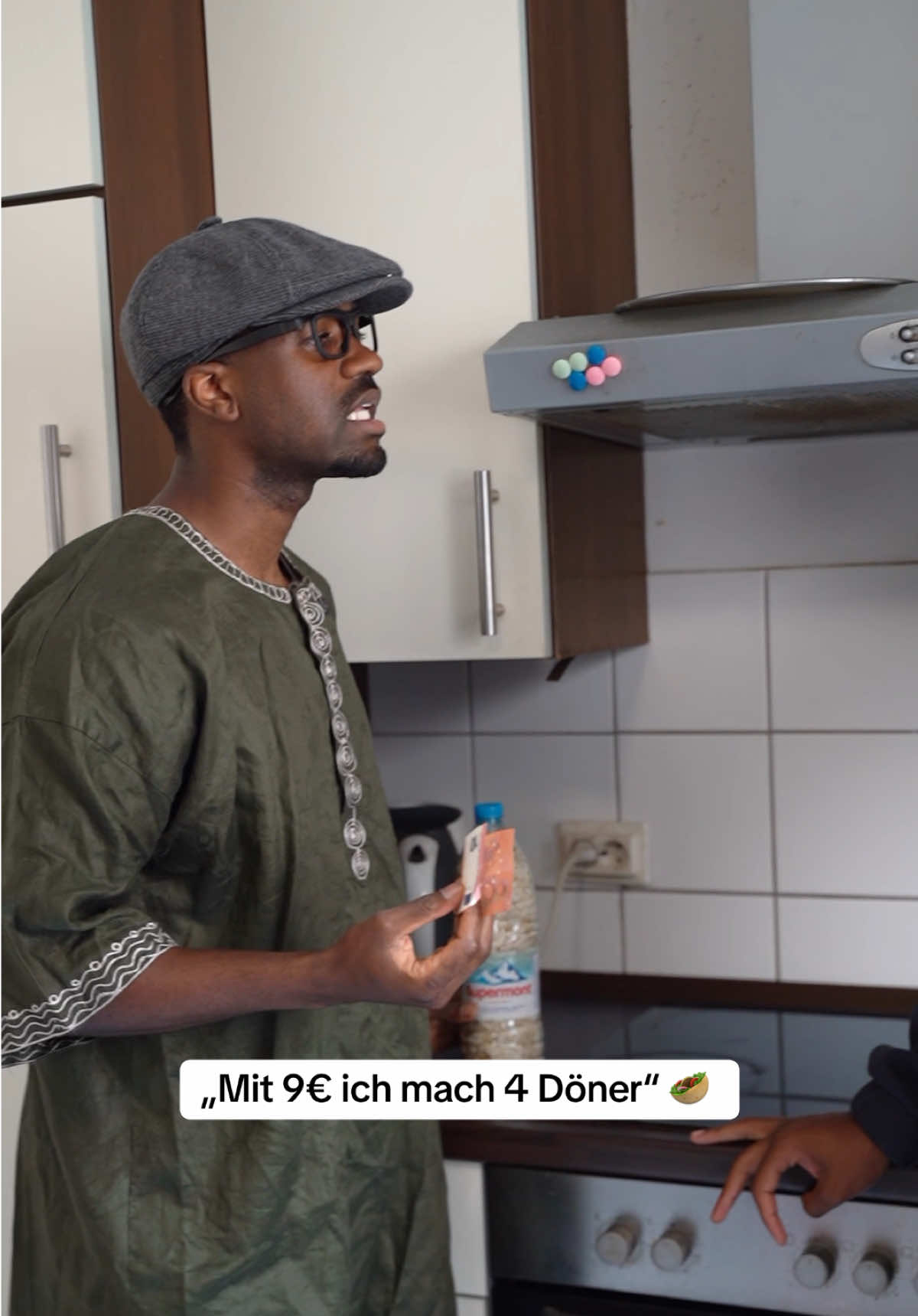 „Mit 9€ ich mach 4 Döner“ 🥙 #fürdich #fyp #dervater 