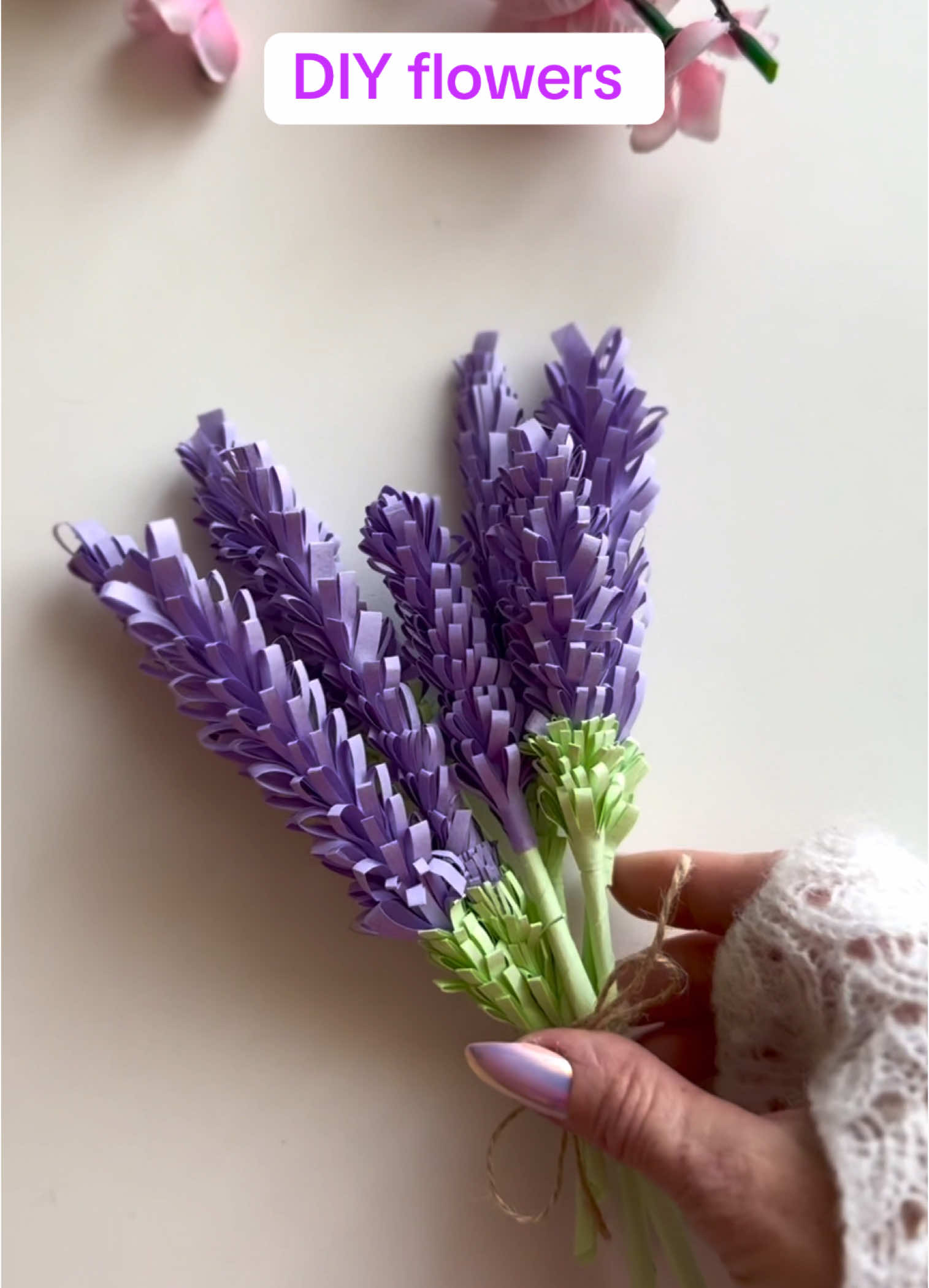 DIY Flowers #DIY #diyideas #handmade #trends #craft #easy #recomendation #shorts #crafteasymoments #idea #paper #paperflower 
