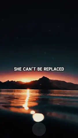 She can’t be replaced #femalemotivation #beneathherscars #femaleempowerment #inspirationalmessage #cantbereplaced #replaced #motivationalspeeches #motivationmindset #empoweredwomen #breakinglimits #femalestrong #supporther #inspireher #growthmindset🌱 