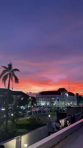 jogja + sunset #jogjakarta #malioboro