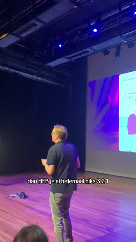 Live vanuit theater kikker #jeroenhendrikse #humormetinhoud 