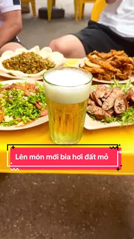 #xuhuong éo làm nữa về ún bee ae ơi 🍻 🍻 #xuhuongtiktok #biadatmo195quangtrung #bia #nhậu 