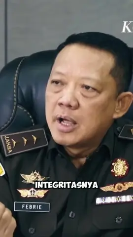 Febrie Adriansyah (lahir 19 Februari 1968) adalah jaksa Indonesia yang menjabat sebagai Jaksa Agung Muda Bidang Tindak Pidana Khusus Kejaksaan Agung Republik Indonesia, sejak 10 Januari 2022. Meski lahir di Jakarta, tapi Ia menghabiskan masa kecilnya di Jambi. Bahkan, Febrie menamatkan pendidikannya mulai dari tingkat sekolah dasar hingga perguruan tinggi di Jambi. Ia menempuh pendidikan sarjananya, di Fakultas Hukum Universitas Jambi dan meraih gelar Doktor Ilmu Hukum dari Universitas Airlangga.Disertasi doktornya yang berjudul 