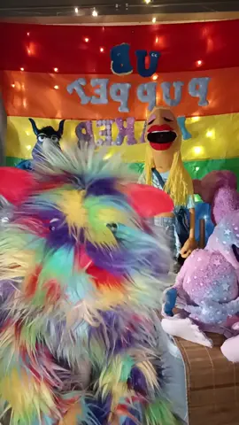 Billie Rainbow says wake up it's pride #puppetsoftiktok #foryourpage #yourunclewillieandfriends #Canadianpuppets #muppetsofinstagram #naughtypuppets #ubpuppetmaker #Pride #loudandproud 