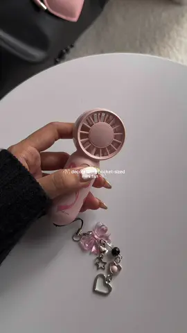 ahh so cute 🥹💫 #fan #minifan #portablefan #handheldfan #portableminifan #orashareminifan #coquette #fyp #trending #viral 