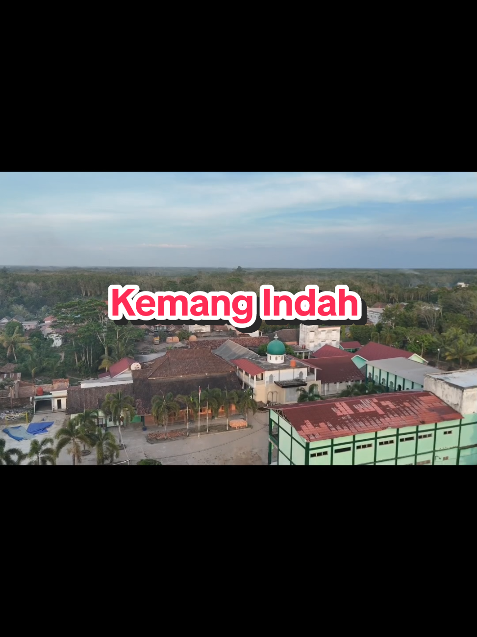#CapCut  Kemang indah sore Hari.  kec Mesuji Raya, OKI  #videodrone #djiflip #fyp #fy #kemangindah #mesujiraya #oki #sumateraselatan #cinematic #senjasorehari #video 