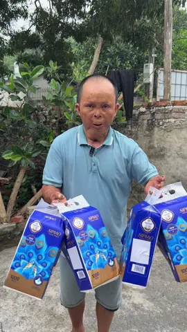Combo bịch giấy ăn Sipiao treo tường ạ. Em cảm cô chú nhiều ạ #giayansipiao #sipiao #xuhuong 