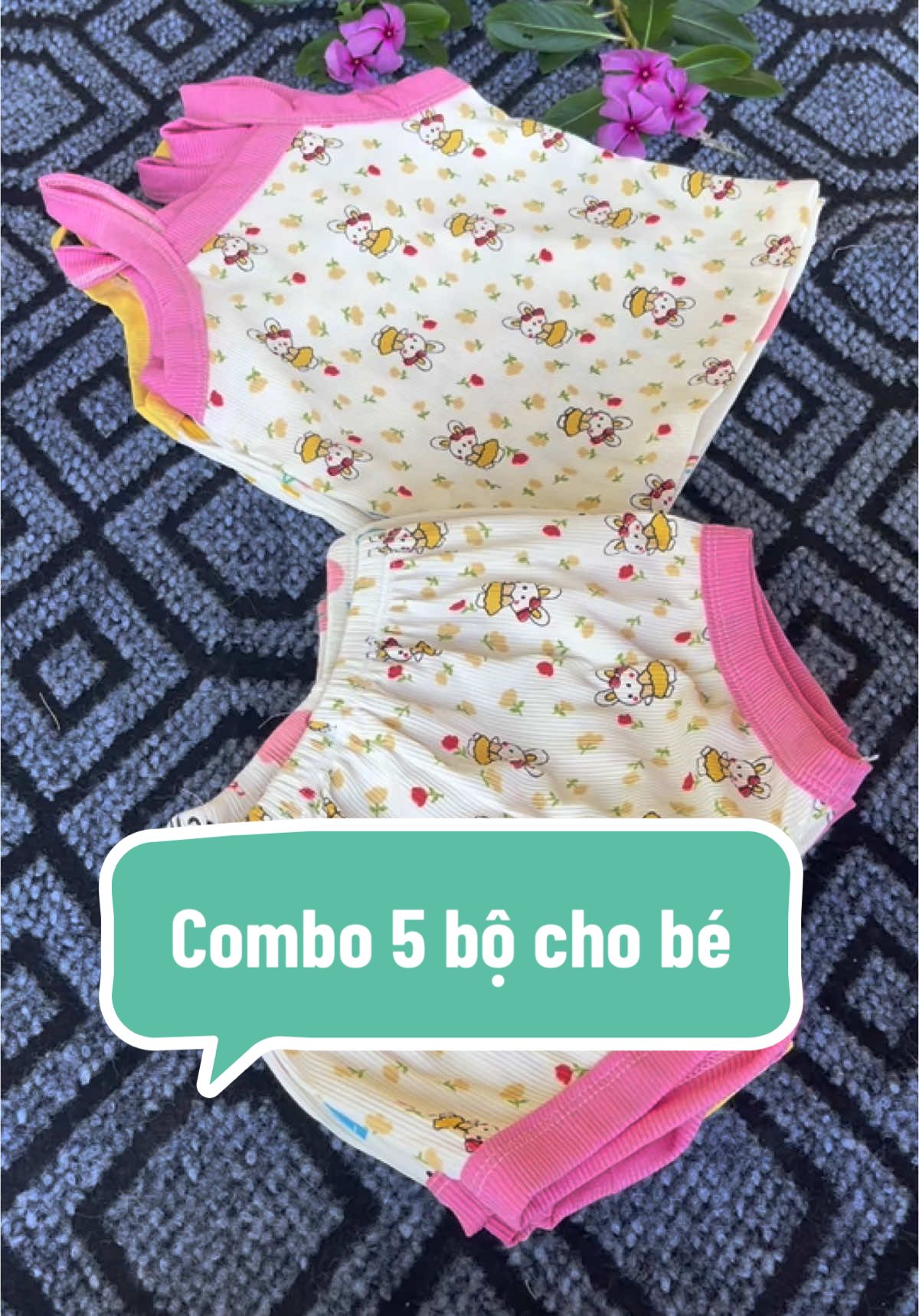 - Combo 5 bộ 2 dây cho bé#combo5bo #quanaomuahe #quanaomuahechobe 