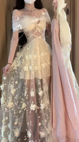 Chuẩn bị tưng này đầm để mặc cưới bạn thân #thoitrangnu #thichmacdep #outfit 