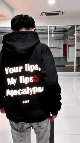 Your lips my lips apocalypse 💡⭐️💋
