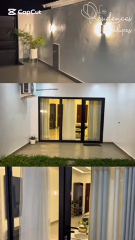 Bienvenue dans un cocon de raffinement.  Aux Résidences Tulipes, chaque chambre incarne l’élégance, le confort absolu et une atmosphère apaisante pensée pour vous.  Réservation :  WhatsApp : +33 7 51 39 86 54  Appel : +229 01 52 29 40 00 Cotonou Fidjrossè Plage_Face au Lycée Manoël Talon WhatsApp : https://wa.me/message/LFE4XQLLDFU4J1 #apartment #residency #fidjrosseplage #ghesthouse 