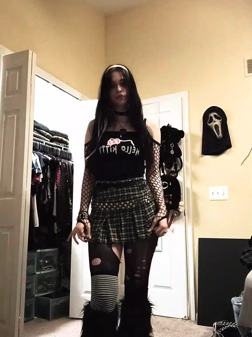 hi it's been awhile  #fyp #xyzbca #fypシ #alt #altgirl #emo #outfitinspo #fitcheck #alternative #04 #GamerGirl #gothgirl #foryoupage #draft 