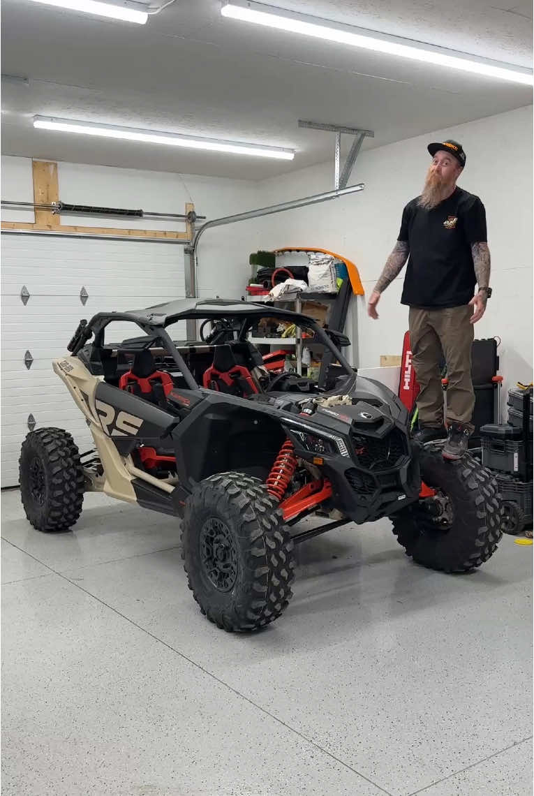 I’ve always wanted one of these @Can-Am Off-Road Maverick X3’s and when I saw @Bannerrec had this one I finally did it • First off this thing spins the tires like it’s on ice, so imagine how much mud flys • They have so many accessories for these things including these flares, super easy install with already having little indents of where to drill • Solid Mach Blue @SpyderProducts kit with the Makita XGT drill and just a torx 30 bit and a 10mm @gearwrenchtools wrench • Next I gotta put on some storage and a windshield . . . #tools #canam #canammaverickx3 #gearwrench #offroad @Makita Tools USA  @Makita Canada Inc. 