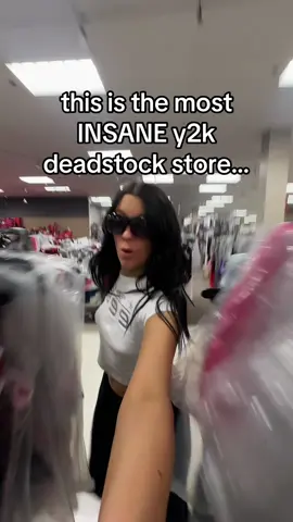 and EVERYTHING is under $10…🤯🤯🤯 #y2kfashion #y2k #deadstock 