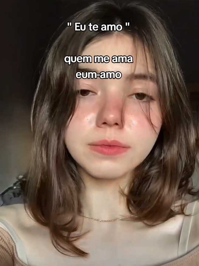 freira ex-modelo chama atenção da web