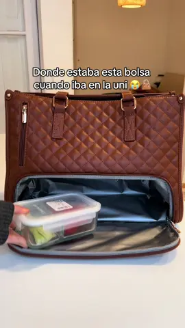 Hora de actualizar tu bolso? ☺️ #fashion #chicas #totebags #moda #bolsa #girlspower #bagslover #mujerexitosa #bag #universidad Bolsa ideal para cualquier mujer que vaya a la oficina, trabajo o universidad y quiera verse bien con estilo y a la moda🎀